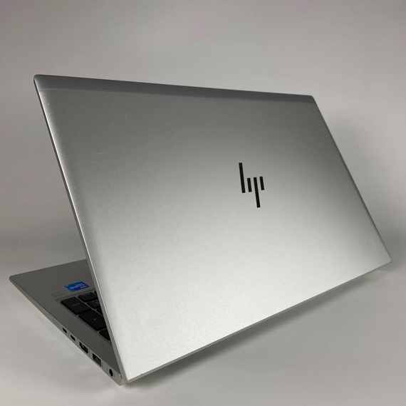 Ультрабук Б-класс HP EliteBook 850 G8 / 15.6" (1920x1080) IPS / Intel Core i5-1145G7 (4 (8) ядра по 2.6 - 4.4 GHz) / 16 GB DDR4 / 256 GB SSD / Intel Iris Xe Graphics / WebCam / USB Type-C / TouchID б/у + Подарок Беспроводная мышь / USB | Зображення 5