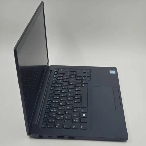 Ноутбук Dell Latitude 7390 13.3"IPS/i5-8350u/16GB/256GB Б/В | Зображення 2