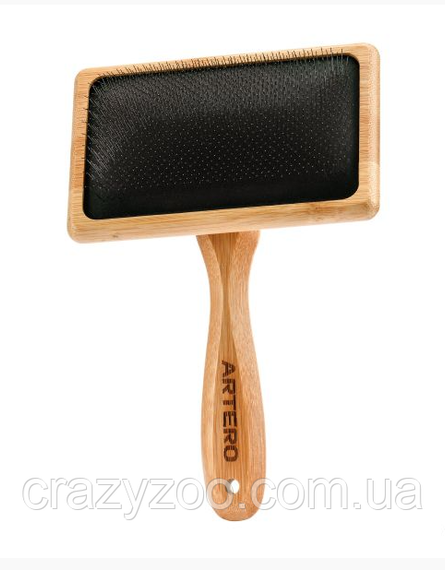 Пуходерка для собак і котів Artero Romeo M Nature Collection 11x6x1.1 см P934