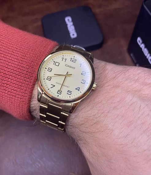 Наручные часы мужские позолоченные кварцевые японские оригинал Casio MTP-V001G-9BUDF (модуль №5361) | Зображення 4