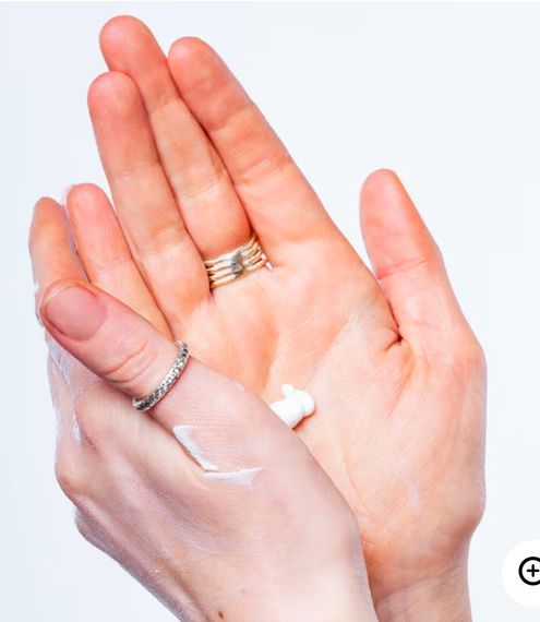 Крем для рук з SPF30 Hello Sunday The One For Your Hands Hand Cream SPF30 30ml | Зображення 3