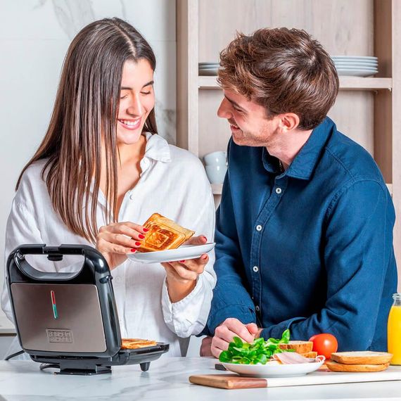Бутербродниця BLACK+DECKER BXSA753E | Зображення 9