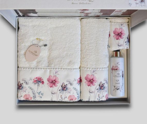 Подарунковий набір рушників La Maison, 3 шт. з ароматом Mell | Зображення 3