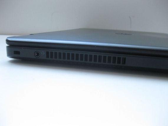 Ноутбук Dell Latitude E5450 / 14" (1366x768) TN / Intel Core i7-5600U (2 (4) ядра по 2.6 - 3.2 GHz) / 8 GB DDR3 / 256 GB SSD / Intel HD Graphics 5500 / WebCam б/у | Зображення 3