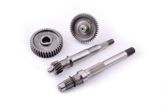 Редуктор (в сборе)   4T GY6 125/150   (длинный, под два амортизатора)   SUNY