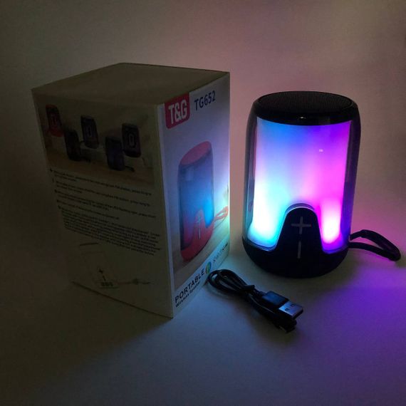 Портативна колонка TG652 5W з RGB підсвічуванням та ремінцем. WP-300 Колір: чорний
