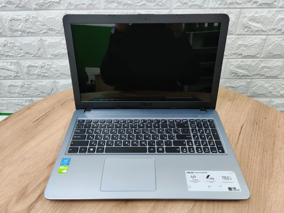 Ноутбук Asus X540S/15.6 HD/Pentium N3700/4Gb/HDD1Tb/nVidia 810M-1Gb | Зображення 3