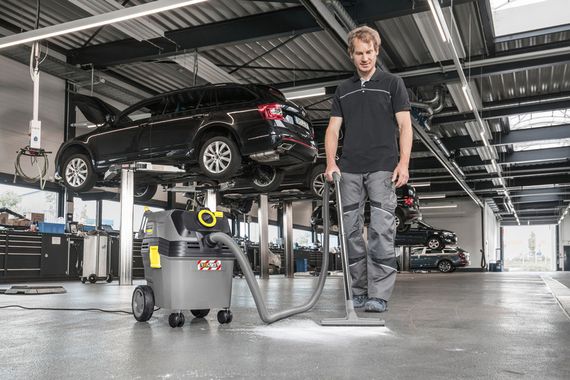 Пылесос профессиональный Karcher NT 30/1 Ap L. влажная/сухая уборка (1.148-221.0) | Зображення 4