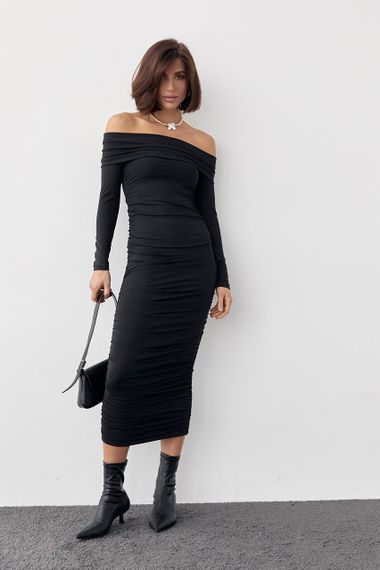 Силуэтное платье с драпировкой и открытыми плечами - черный цвет, L (есть размеры) | Зображення 4