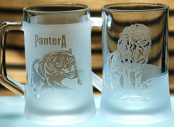 Набір пивних келихів 670 мл для пари Лев та Пантера  подарунок для закоханих  кухлі з гравіюванням  подарунок на річницю  весілля