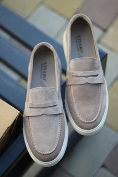 Мужские бежевые лоферы 40 размер | Зображення 1