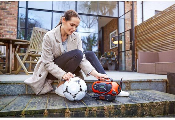 Компрессор автомобильный аккумуляторный BLACK+DECKER BDCINF18N | Зображення 7