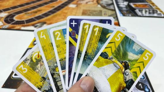 Настільна гра Турбо: Спека на треку (Heat: Pedal to the metal) | Зображення 4