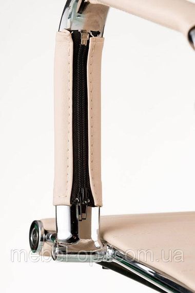 Крісло Solano artleath бежеве репліка крісла Eames Style HB Ribbed Office Chair EA 119 | Зображення 7