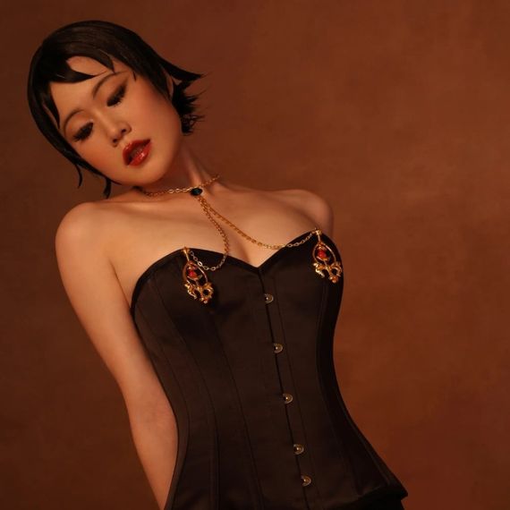 Зажимы для сосков UPKO Pulling Chain Nipple Clamps с цепочкой-ожерельем, золотистые Sex Aura | Зображення 2