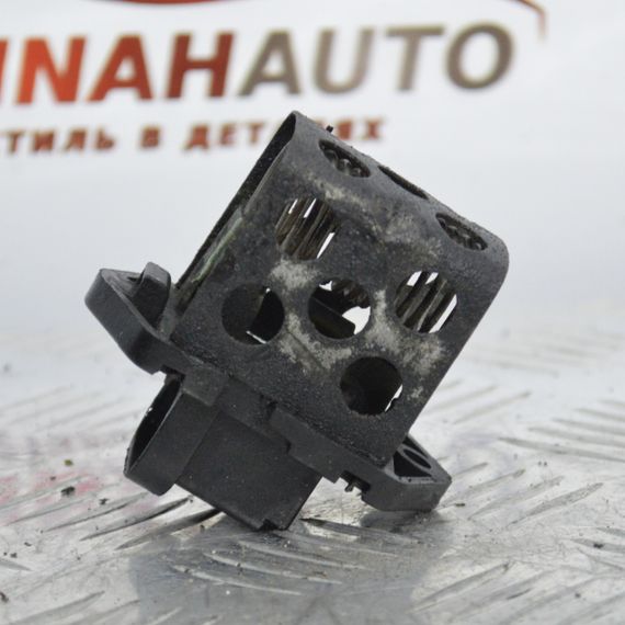 Резистор моторчика вентилятора Renault Grand Scenic II Laguna I Megane II реле Рено Сценік Лагуна 7700432632