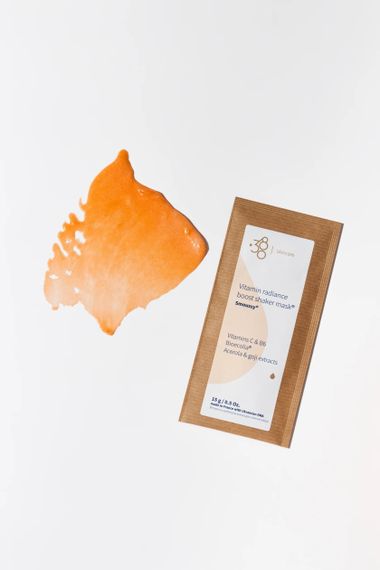 Витаминная шейкерная маска для сияния кожи 380 Skincare Vitamin radiance boost (200 ml) | Зображення 1