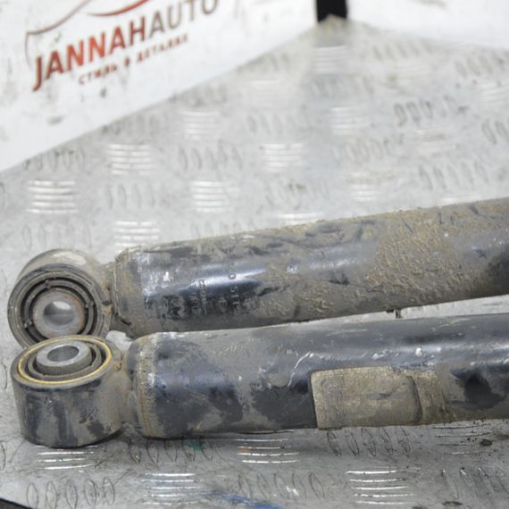 Амортизатор задній Volkswagen Golf VI 2009-2013 Задній амортизатор Фольксваген Гольф 6 1K0513029MH | Зображення 1