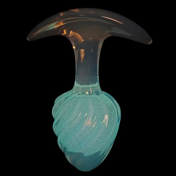 Люминесцентная анальная пробка UNIVIBE, силиконовая с шариком внутри, фиолетовая, 9.5 х 6.5 см sexstyle | Зображення 1