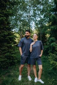 Костюм футболка та шорти графіт