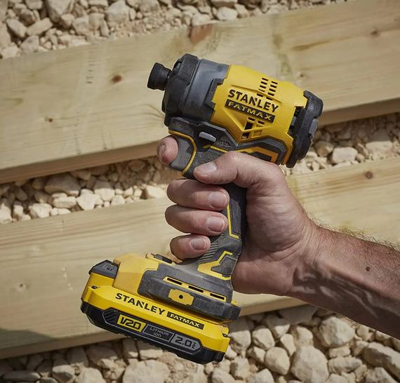 Гайковерт ударний акумуляторний Stanley Fatmax з АКБ та ЗП SFMCF810D2K | Зображення 3
