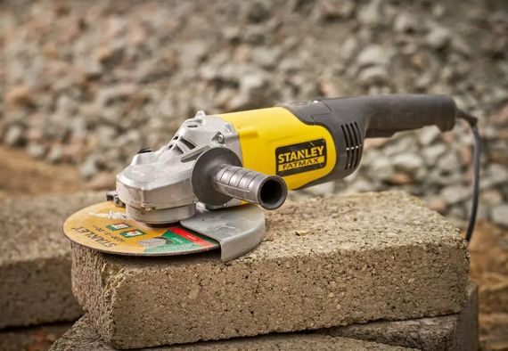 Шліфмашина кутова - болгарка мережева Stanley Fatmax  FMEG232 | Зображення 3