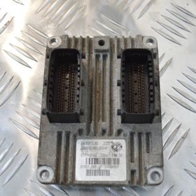 Блок управління двигуном 1.4 Fiat Grande Punto 2005-2015 Комп'ютер ЕБУ мотору Фіат Гранде Пунто 51784957