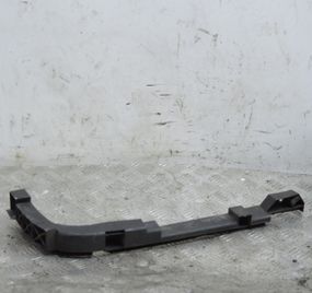 Кронштейн заднього бампера лівий Volkswagen T4 1990-2003 Кріплення заднього бампера Фольксваген т4 7D0807393