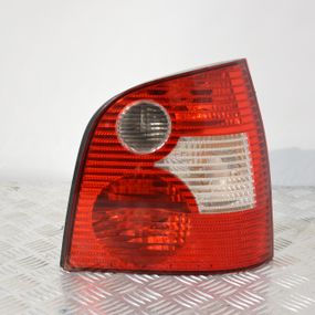 Ліхтар задній правий VW Volkswagen Polo 9N 2001-2009 хетчбек фара зад стоп Фольксваген Поло 6Q6945096G