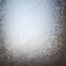 Пленка самоклеющаяся Alkor 0,675х15 м витражная водостойкая изморозь на темном фоне