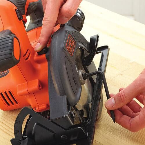 Пила дисковая аккумуляторная BLACK+DECKER BDCCS18N | Зображення 4