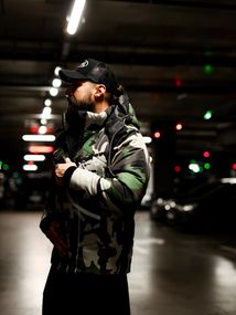 Куртка зимова зі знімним капюшоном