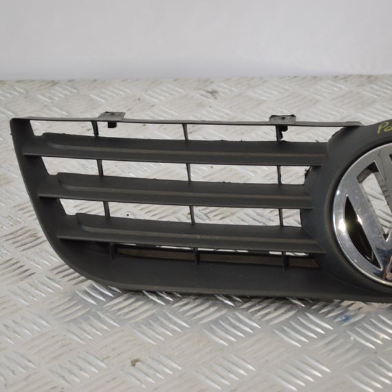 Решітка радіатора Volkswagen Polo 9N 2001-2009 Решітка переднього бампера Фольксваген Поло | Зображення 1