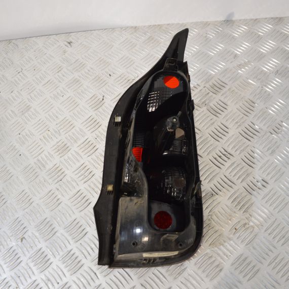 Ліхтар задній лівий Volkswagen Up 2011-2016 дорестайл Фара стоп задня ліва Фольксваген Ап 1S0945095G | Зображення 2