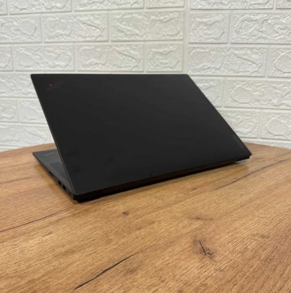 Ноутбук Lenovo ThinkPad P1 Gen5 2K 165Hz i7 12800H 64GB SSD 2TB RTX 3070 Ti Б/В | Зображення 5