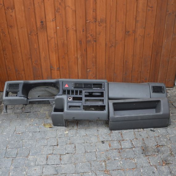 Консоль торпедо Volkswagen T4 Multivan 1990-2003 Панель торпедо в зборі Фольксваген Транспортер т4 Мультиван