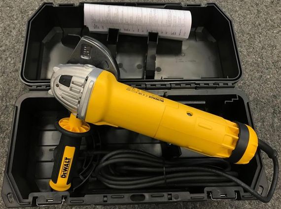 Шлифмашина угловая - болгарка сетевая 1400Вт DeWALT DWE4237K | Зображення 7