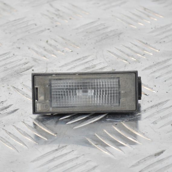 Ліхтар підсвічування номера Peugeot 206 5008 1998-2011 Лампа освітлення номерного знака Пежо 206 5008 I090084