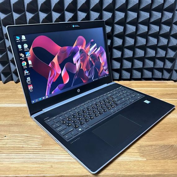 Ноутбук Б-клас HP ProBook 450 G5 / 15.6" (1920x1080) IPS / Intel Core i5-7200U (2 (4) ядра по 2.5 - 3.1 GHz) / 8 GB DDR4 / 128 GB SSD / Intel HD Graphics 620 / WebCam б/в | Зображення 2