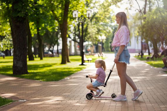 Дитячий самокат Miqilong Alamo рожевий ALAMO-125-PINK | Зображення 3