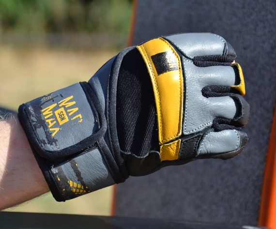 Рукавички для фітнесу MadMax MFG-880 Signature Black/Grey/Yellow S | Зображення 1