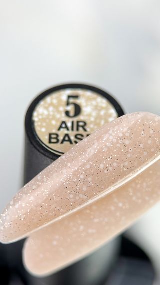 База з шимером Crooz Air Base №05 (лагідний бежевий) 8мл | Зображення 1