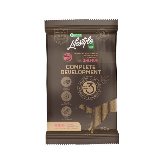 Лакомства Nature's Protection Lifestyle Grain Free Salmon Complete development беззерновые с лососем для молодых собак всех пород 110 гр