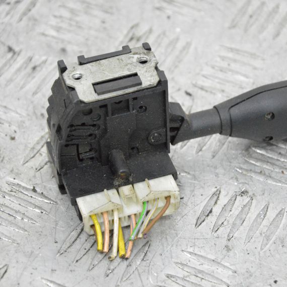 Перемикач двірників правий Renault Clio 1 1990-1998 Перемикач склоочисника Рено Кліо 1 7700803541 | Зображення 1