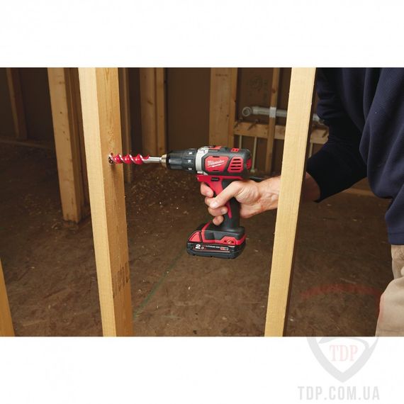 Аккумуляторная дрель-шуруповерт MILWAUKEE M18 BDD-202C 4933443555 | Зображення 2