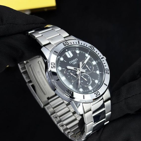 Чоловічий годинник Casio MTP-VD300D-1E | Зображення 3