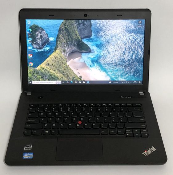 Ноутбук Lenovo ThinkPad Edge E431 / 14" (1366x768) TN / Intel Core i3-3120M (2 (4) ядра по 2.5 GHz) / 4 GB DDR3 / 320 GB HDD / Intel HD Graphics 4000 / WebCam / DVD-ROM б/у | Зображення 1