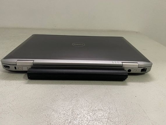 Ноутбук Б-клас Dell Latitude E6430 / 14" (1366x768) TN / Intel Core i7-3740QM (4 (8) ядра по 2.7 - 3.7 GHz) / 8 GB DDR3 / 240 GB SSD / nVidia NVS 5200M, 1 GB GDDR5, 64-bit / WebCam / DVD-ROM б/в | Зображення 6