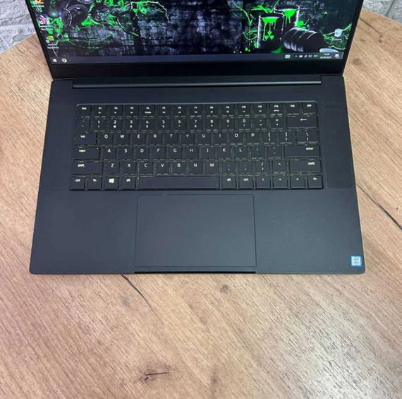 Ноутбук Razer Blade 15 FHD IPS 144Hz i7 9750H 16Gb SSD 128Gb+HDD1Tb RTX 2060 Б/В | Зображення 3