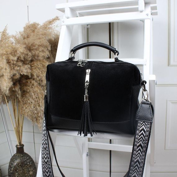 Маленька сумка-цукрова через плече крос-боді натуральна замша Чорна